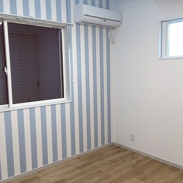 壁/天井/壁紙屋本舗/水色ストライプ/子供部屋/マイホーム記録のインテリア実例 - 2018-05-19 17:47:41