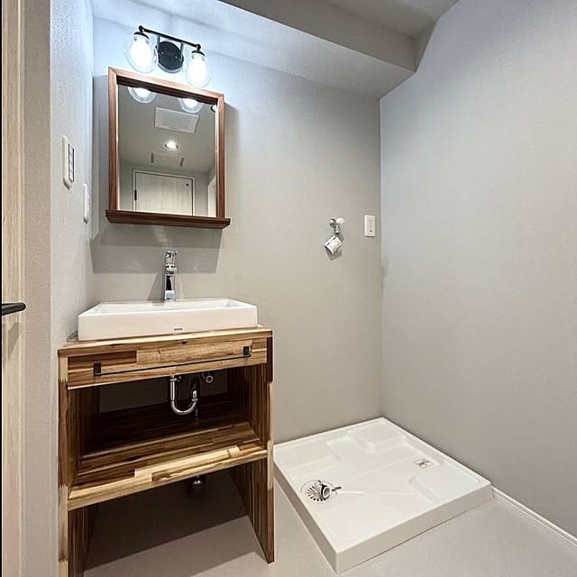 木枠の鏡のおすすめ商品とおしゃれな実例 | RoomClip(ルーム 木枠の鏡のおすすめ商品とおしゃれな実例 | RoomClip(ルーム