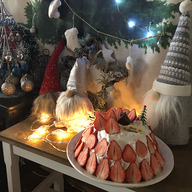 イチゴたっぷり/長女と一緒に☆/手作りケーキ/クリスマスケーキ/おしゃれな部屋にしたい...などのインテリア実例 - 2020-12-24 16:45:51