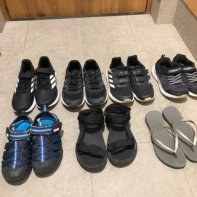 玄関/入り口/玄関靴/玄関靴並べ/玄関靴収納/玄関靴収納棚...などのインテリア実例 - 2025-05-16 21:38:15