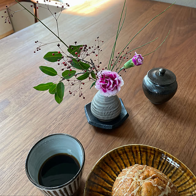 小鹿田焼花瓶のおすすめ商品とおしゃれな実例 | RoomClip 小鹿田焼花瓶のおすすめ商品とおしゃれな実例 | RoomClip