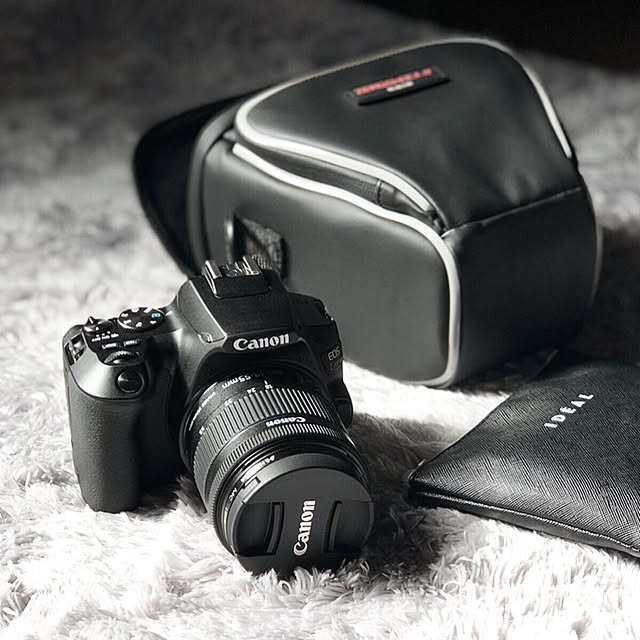 極美品　Canon EOS 70D ダブルズームレンズセット♪スマホとつながる♪ 極美品 Canon EOS 70D ダブルズームレンズセット♪スマホとつながる