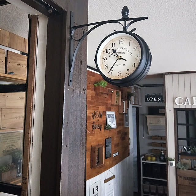 カフェ風 両面壁掛け時計のおすすめ商品とおしゃれな実例 カフェ風 両面壁掛け時計のおすすめ商品とおしゃれな実例