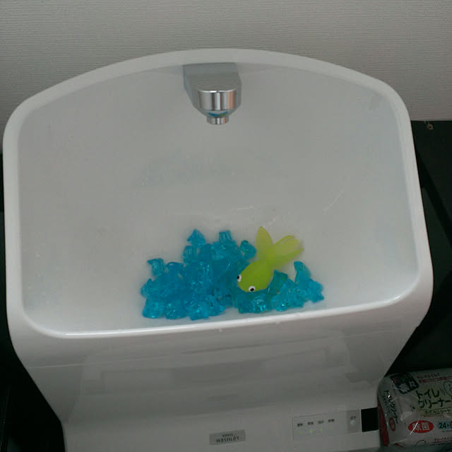 バス/トイレ/トイレタンク/DIY/ホワイト/消臭壁紙...などのインテリア実例 - 2018-05-13 14:04:39