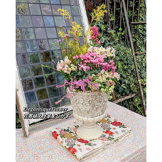 ElegantiqueFlowerさんの部屋