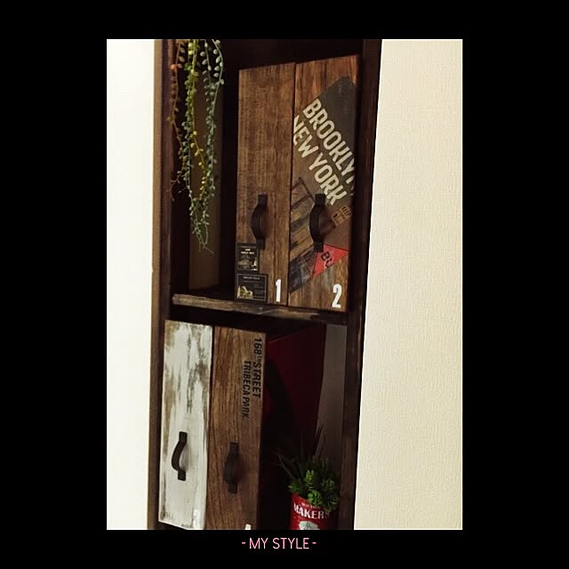 棚/隙間収納/chikoさんの真似っこ♡/DIY/100均...などのインテリア実例 - 2015-12-25 22:37:08