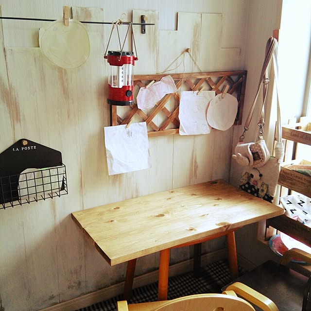 机/DIY/板壁/セリア/100均...などのインテリア実例 - 2014-06-11 10:43:20