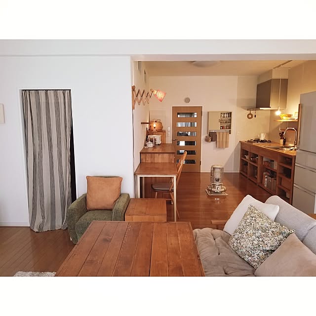 部屋全体のインテリア実例 - 2025-04-20 08:32:57