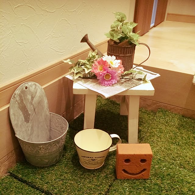 玄関/入り口/ダイソー/セリア/観葉植物/雑貨...などのインテリア実例 - 2015-02-09 00:00:57