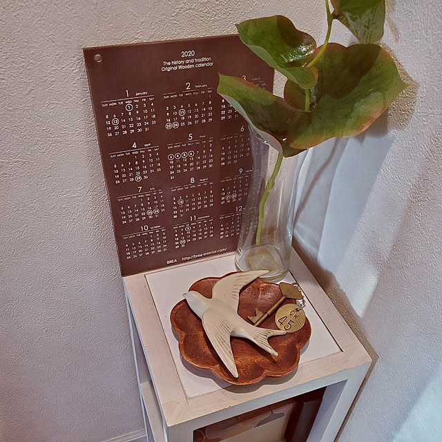 ringoの-北欧風 グレージュの鳥の壁飾り（Lサイズ） ナチュラルカラーの立体オーナメント ウォールデコレーションの家具・インテリア写真