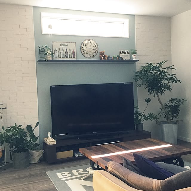 棚/観葉植物/100均/フェイクグリーン/ソファ...などのインテリア実例 - 2016-10-12 21:52:35