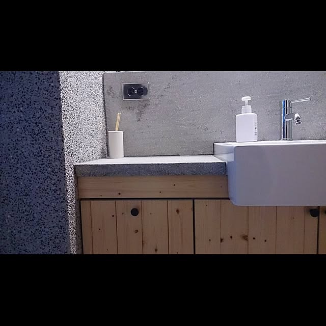 バス/トイレ/無印良品/石材壁/セメント/木材のインテリア実例 - 2016-08-16 22:41:46