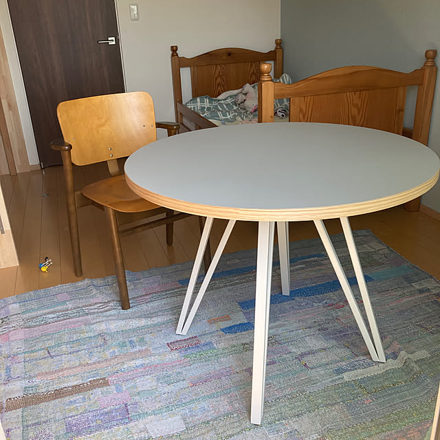 KANADEMONO THE CAFE TABLE / リノリウム White Steel KANADEMONO THE CAFE TABLE / リノリウム White Steel