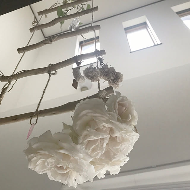 ドライフラワー作り/ばらの花/梁/流木/吹き抜け...などのインテリア実例 - 2020-02-29 12:10:33