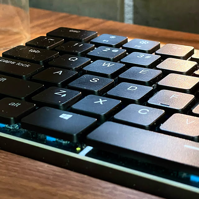 Taptek 16mm超薄型 ワイヤレスキーボード メカニカルキーボード Taptek 16mm超薄型 ワイヤレスキーボード メカニカルキーボード