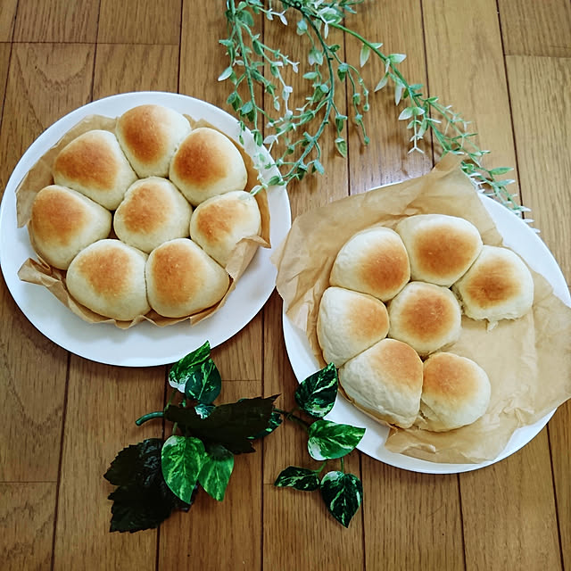 ちぎりパン/ちぎりパン作り/すきな物に囲まれて暮らしたい/ていねいな暮らしに憧れて/いいね！押し逃げばかりでごめんなさい。...などのインテリア実例 - 2019-08-11 12:58:04