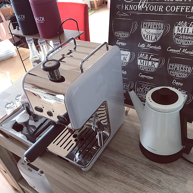 youのデロンギ・ジャパン-ES020J-WH [DeLonghi kMix(ケーミックス) エスプレッソ・カプチーノメーカー]の家具・インテリア写真
