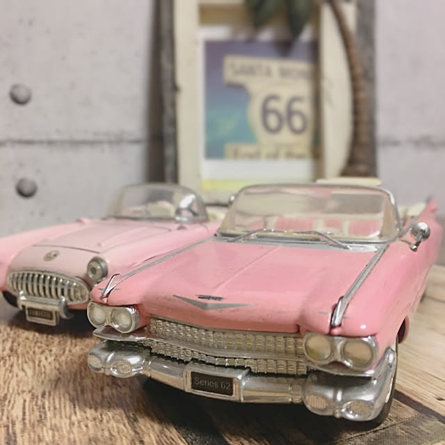 PINK CADILLC/お部屋の中の桜色/アメリカンヴィンテージに憧れる/棚のインテリア実例 - 2019-04-01 16:17:33