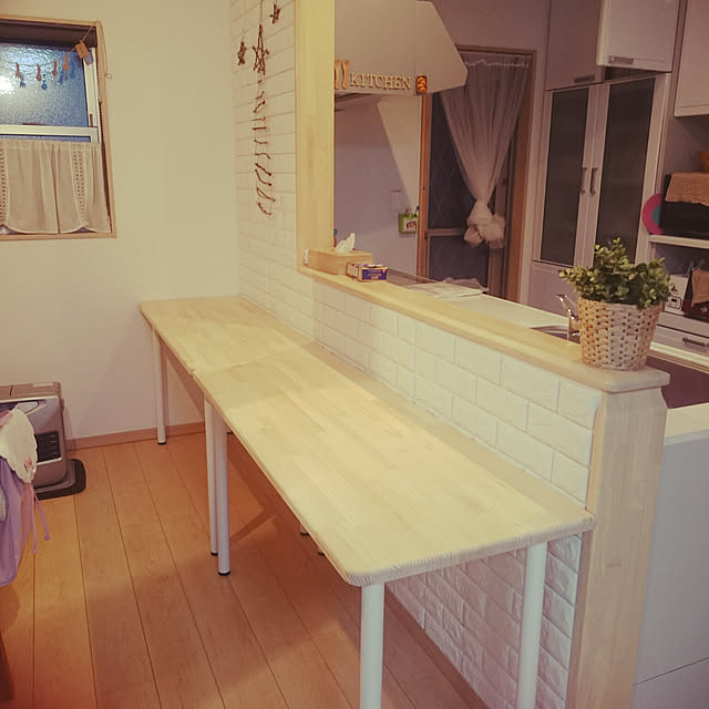 IKEA DIYカウンターテーブルのインテリア・手作りの実例 IKEA DIYカウンターテーブルのインテリア・手作りの実例