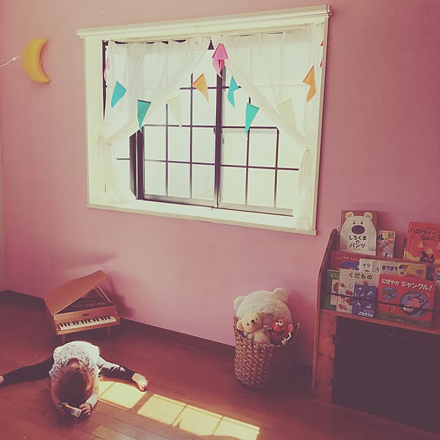 ベッド周り/壁紙屋本舗/子供本棚/キッズスペース/子供部屋...などのインテリア実例 - 2017-06-05 16:55:52