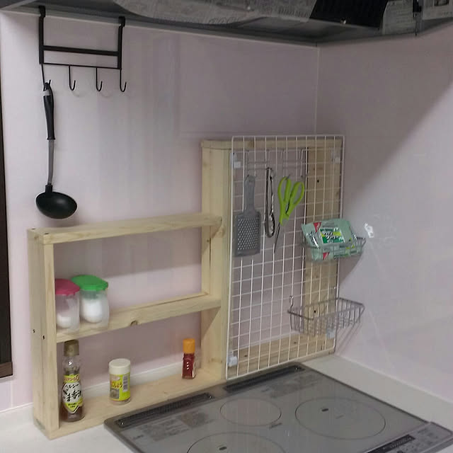 キッチン/スパイスラック/DIY/ツーバイフォー/ダイニングキッチン...などのインテリア実例 - 2018-05-08 05:47:52
