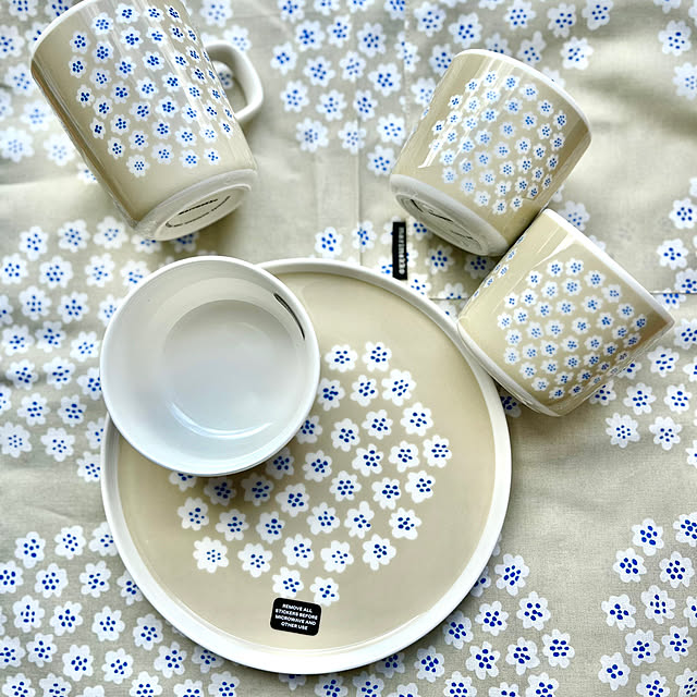 マリメッコ エプロン プケッティ ベージュ 日本限定 marimekko マリメッコ エプロン プケッティ ベージュ 日本限定 marimekko