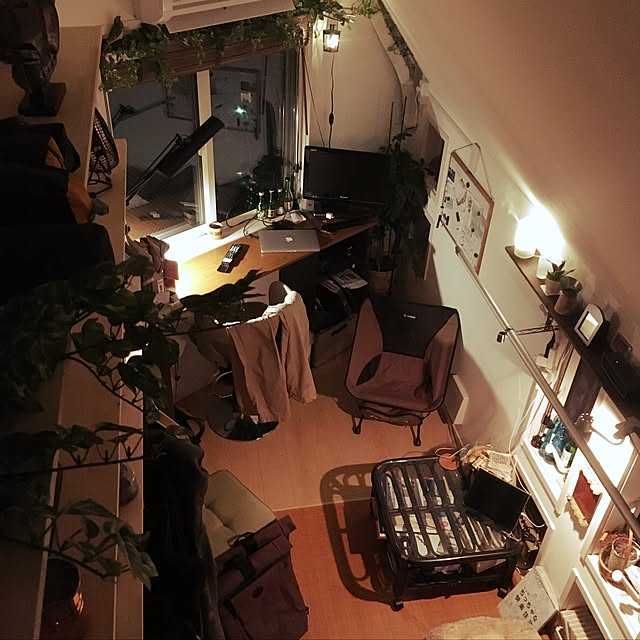 部屋全体/照明/一人暮らし/フェイクグリーンのインテリア実例 - 2017-04-15 22:17:52