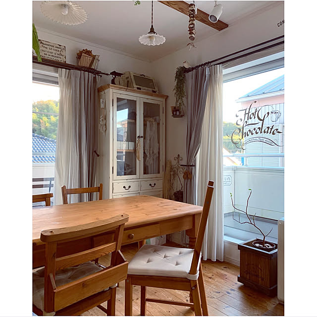 ミルクシェードランプ/ダイニングテーブル/壁紙屋本舗/insta→marmalade_32/晴れた日の休日...などのインテリア実例 - 2021-11-27 15:20:40