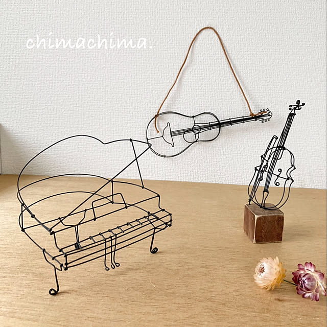 ベッド周り/音楽のある暮らし/ワイヤー楽器/オブジェ/カフェ風...などのインテリア実例 - 2023-09-05 14:21:00