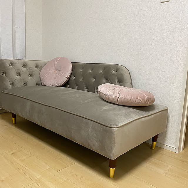 ベルベットソファーのおすすめ商品とおしゃれな実例 | RoomClip ベルベットソファーのおすすめ商品とおしゃれな実例 | RoomClip