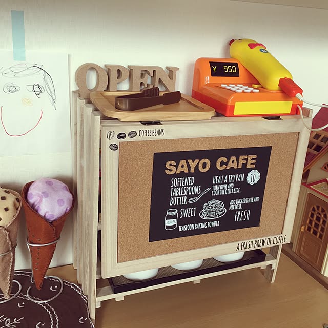 棚/手作りおもちゃ/おままごとコーナー/猫と暮らす/子供と暮らす...などのインテリア実例 - 2016-12-07 10:49:39