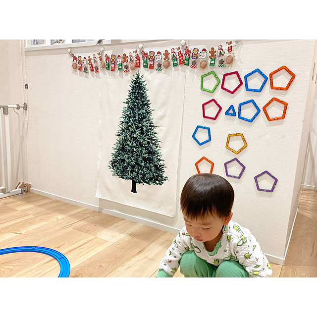 シンプルにすっきりと暮らす/シンプル化計画進行中/吹き抜けのある家/こどもと暮らす/シンプルな暮らし...などのインテリア実例 - 2020-11-13 22:38:12