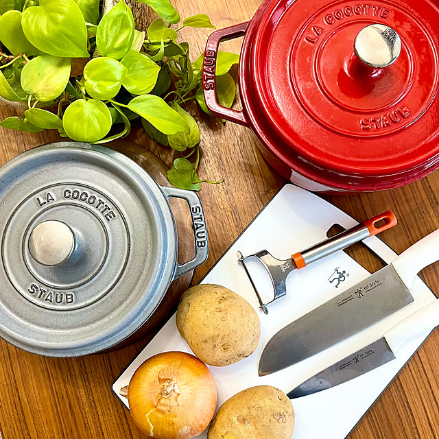 staub ストウブ ココット ラウンド 18cm グラファイトグレー 18 staub ストウブ ココット ラウンド 18cm グラファイトグレー 18