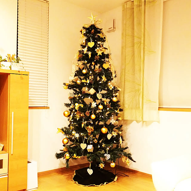 リビング/クリスマス/クリスマスツリー/ゴールド/オーナメントのインテリア実例 - 2017-11-21 22:58:15