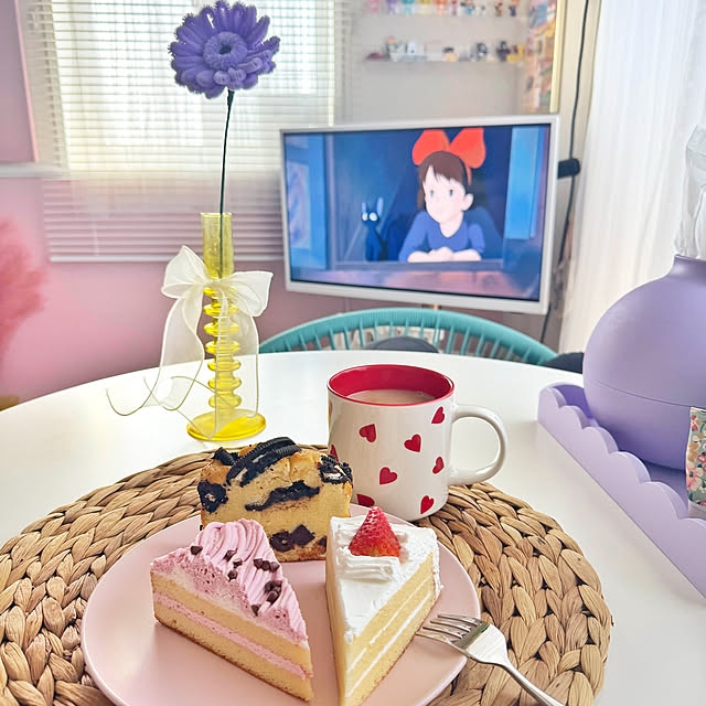 机/わたしの休日のすごし方/カラフル/ワンルーム/一人暮らし...などのインテリア実例 - 2025-05-15 20:48:43