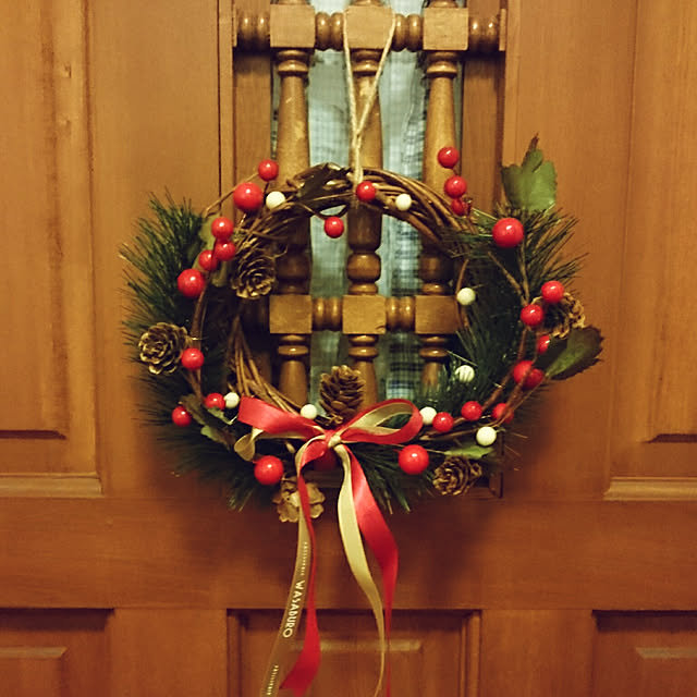 芸能人愛用 オレンジとブルーリボンのクリスマスリース♡ つくす フラワー・リース