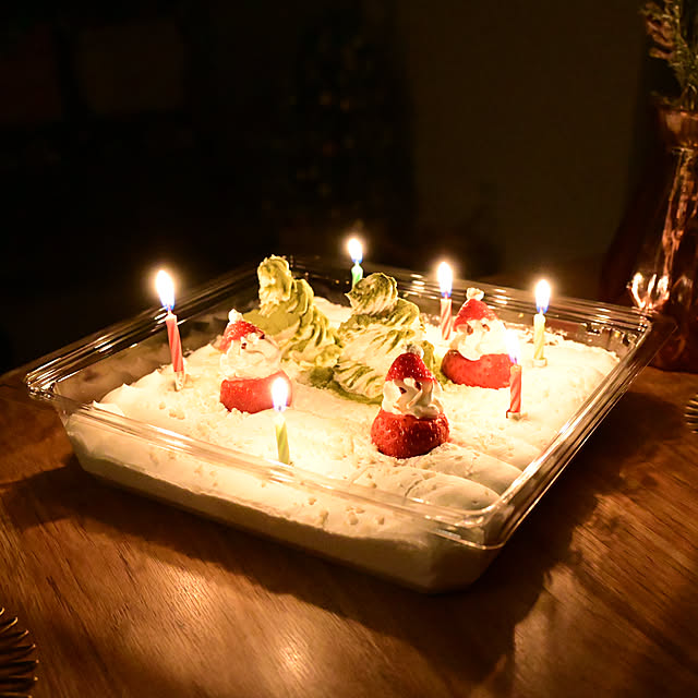 机/クリスマス/ナチュラルインテリア/クリスマスケーキ/賃貸インテリア...などのインテリア実例 - 2023-12-25 11:48:21