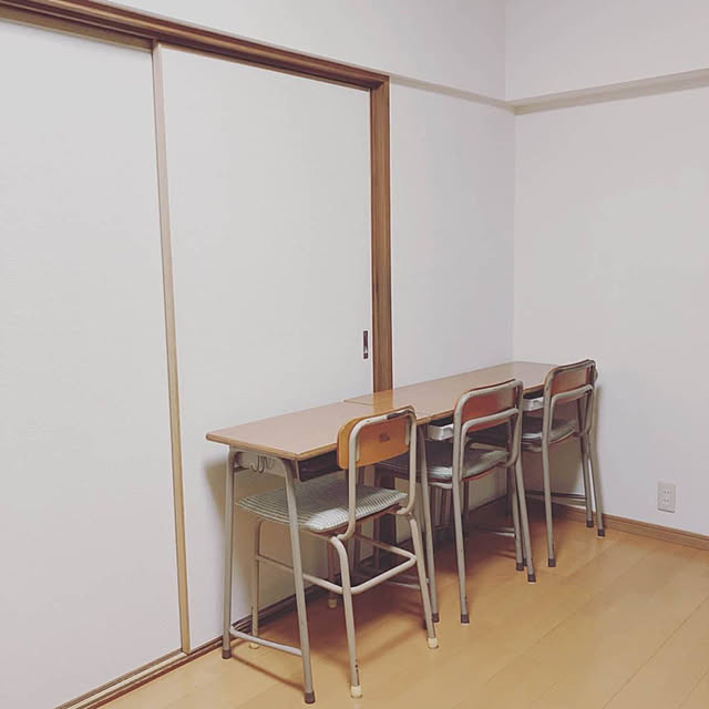 リサイクルショップ/学校の机と椅子/大家族/子供四人/六人家族...などのインテリア実例 - 2021-12-18 07:41:54