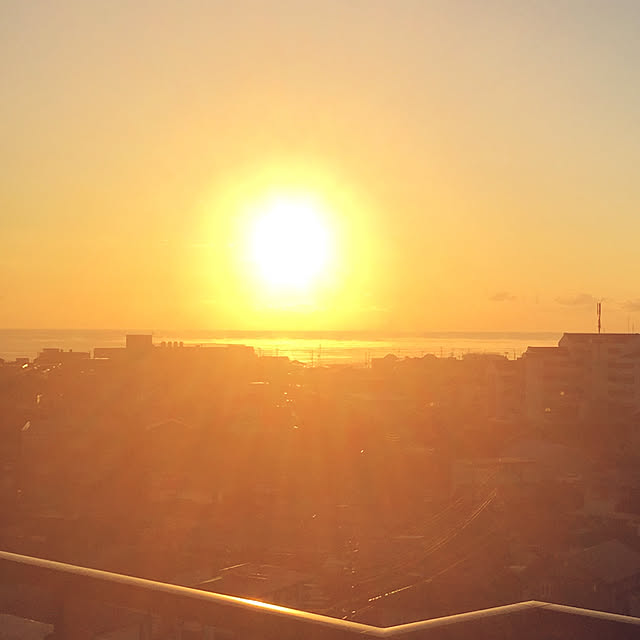 玄関/入り口/今年もよろしくお願いします♪*ﾟ/2018初日の出/ベランダ/いい天気☀︎のインテリア実例 - 2018-01-01 07:16:13