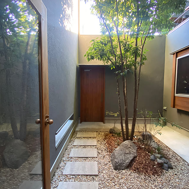 sznoieさんの部屋