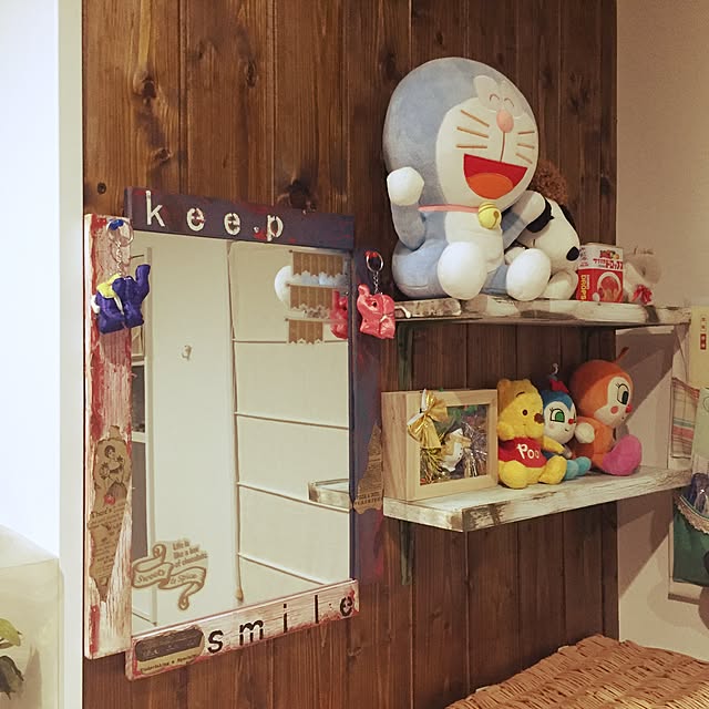 リビング/鏡DIY♥︎︎∗︎*ﾟ/英字新聞/DIY/ステンシルのインテリア実例 - 2016-05-14 22:00:12