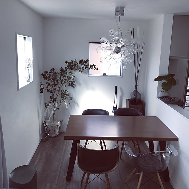 ameのElectrolux(エレクトロラックス)-エレクトロラックス 掃除機 コードレス スティック PureQ9 自立式 最大53分稼働 高耐久アルミニウム使用 ハンディ 絡まないブラシ 北欧デザイン インディゴブルー PQ92-3OBFの家具・インテリア写真
