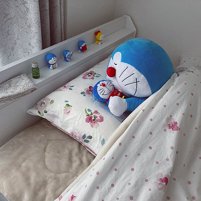 ベッド周りのインテリア実例 - 2021-04-10 22:38:06