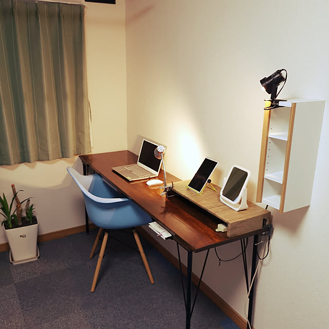 DIY/男前/アンティーク/机/一人暮らし...などのインテリア実例 - 2020-10-24 16:42:20