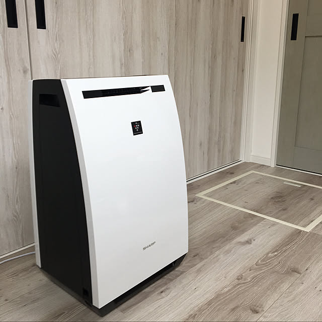 SHARP シャープ KC-HD70-W 除加湿空気清浄機 除湿器 加湿器 空気 SHARP シャープ KC-HD70-W 除加湿空気清浄機 除湿器 加湿器 空気