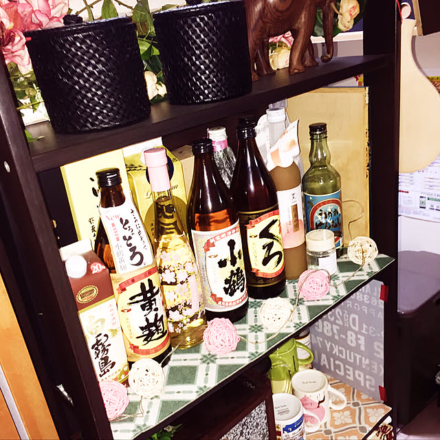 棚/焼酎ボトル/棚@リサイクルショップ/肥後もっこす/イイね！やフォローありがとうございます...などのインテリア実例 - 2018-04-15 13:55:25