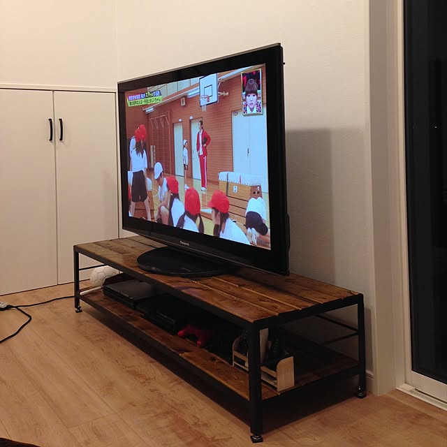 リビング/テレビボードDIY/木目調/男前インテリア目指して/男前に憧れる...などのインテリア実例 - 2016-03-14 21:33:09