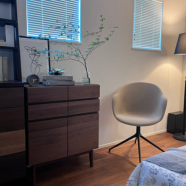ISSEIKI_FURNITUREのカバー写真