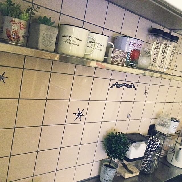 キッチン/リメ缶/100均/セリア/フェイクグリーン...などのインテリア実例 - 2016-04-09 23:44:17