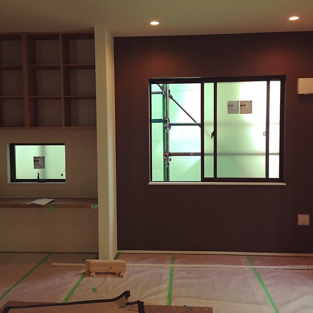 部屋全体/アクセントクロス/養生途中ですが/リビングのインテリア実例 - 2015-05-18 20:24:45